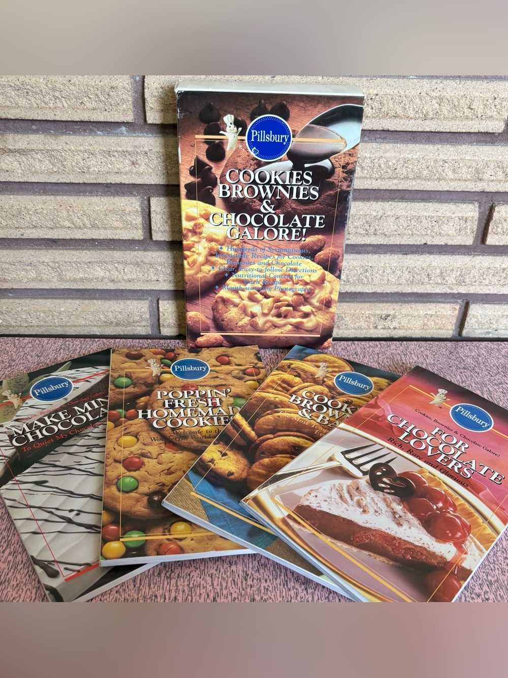 Pillsbury Cookies Brownie & Chocolate Galore! Boxed Recipe Set - Chocolate Lover